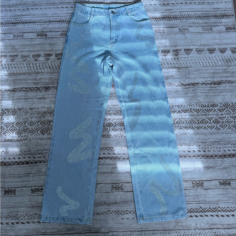 Elegant Light Blue Straight Leg Women's Jeans